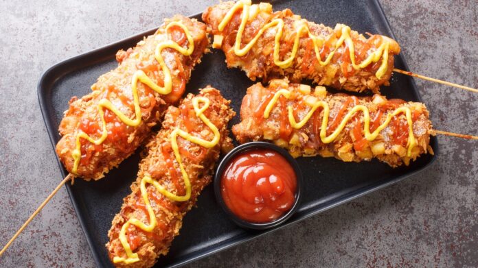 Korean,Corn,Dogs,Or,Korean,Hot,Dogs,Are,Popular,Local